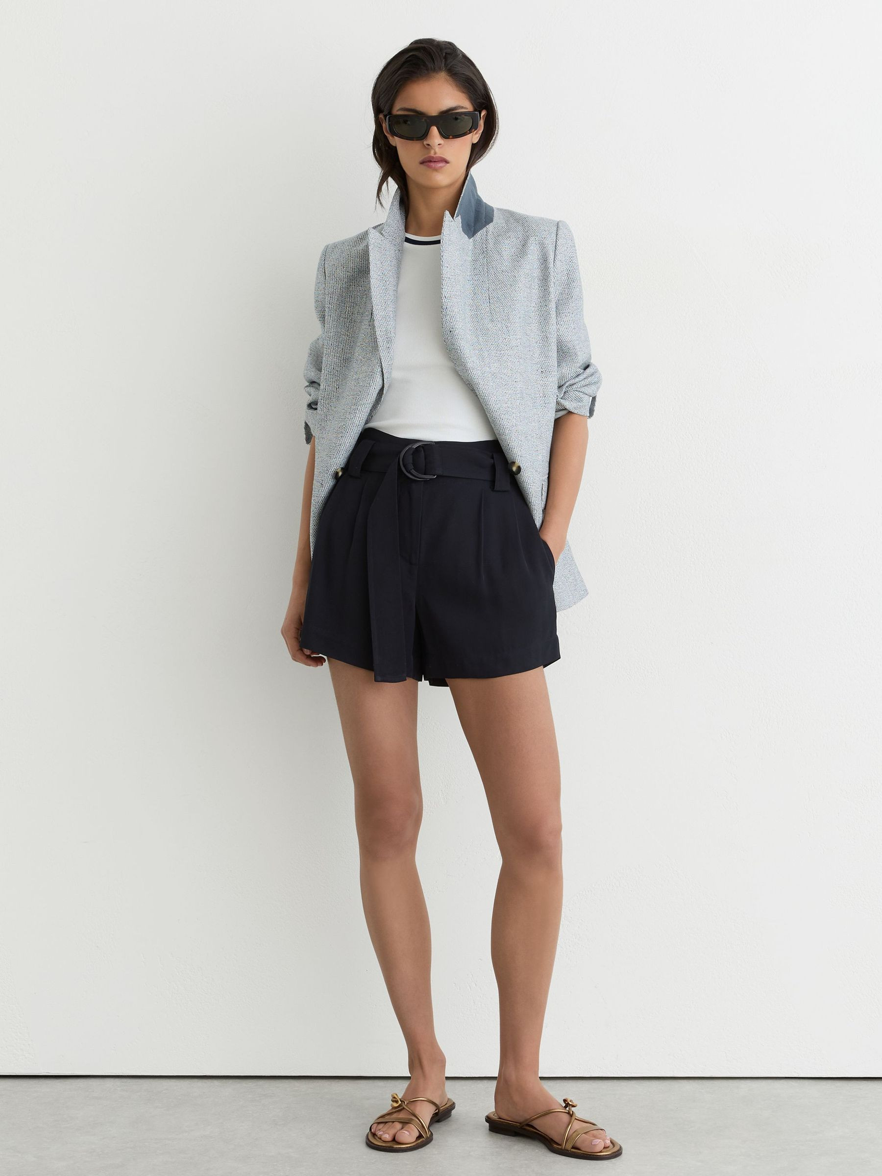 Reiss Twill Belted Relaxed Shorts in Navy - REISS | Reiss UK