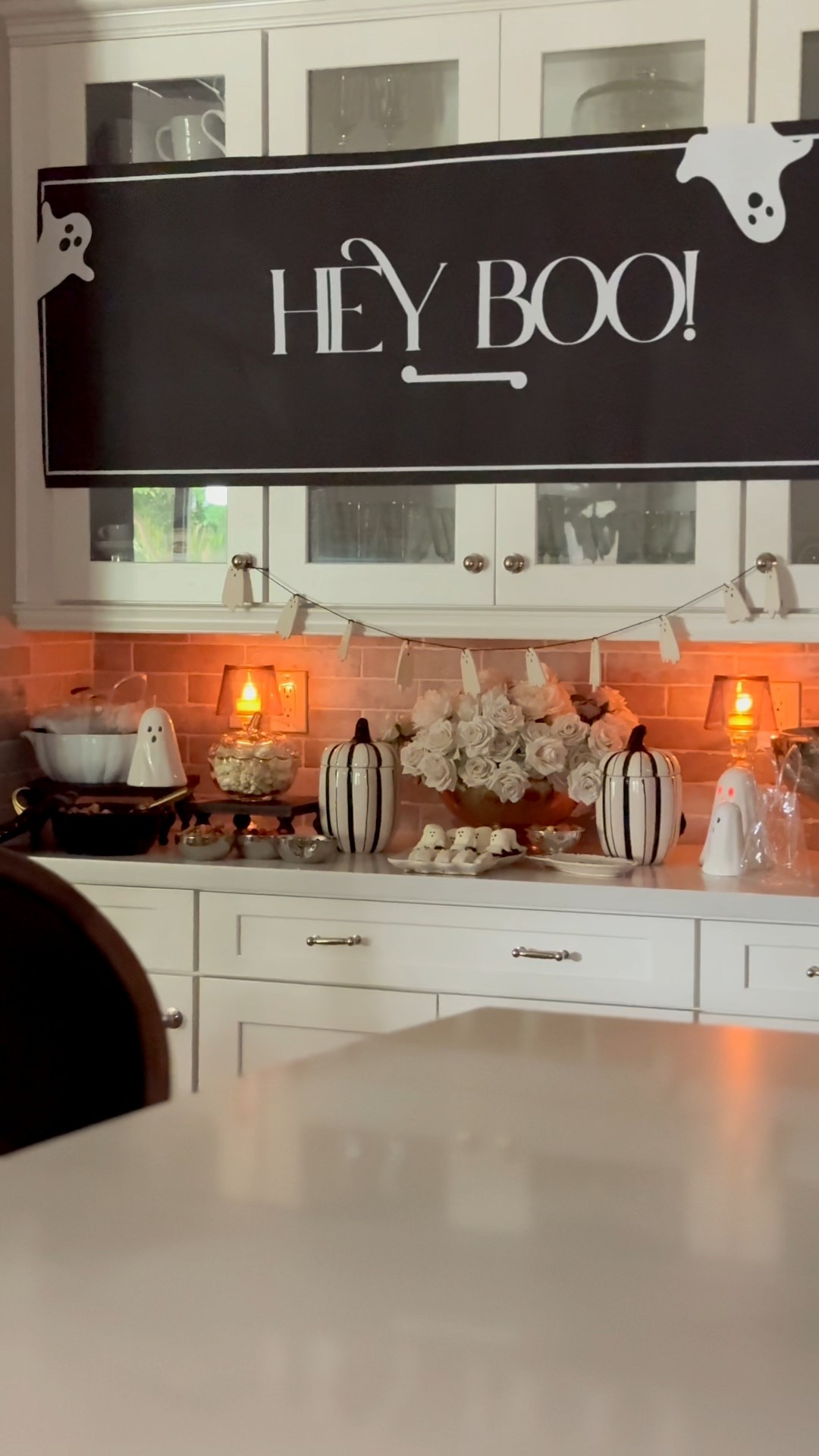 Boo bar! But make it chic 🤍🖤

Halloween party, Halloween, Hosting, Hosting at Home, Boo Bar, Fall Parties, Fall Hosting, Wayfair, Hosting Content, Entertaining at Homee



#LTKSeasonal #LTKParties #LTKFamily