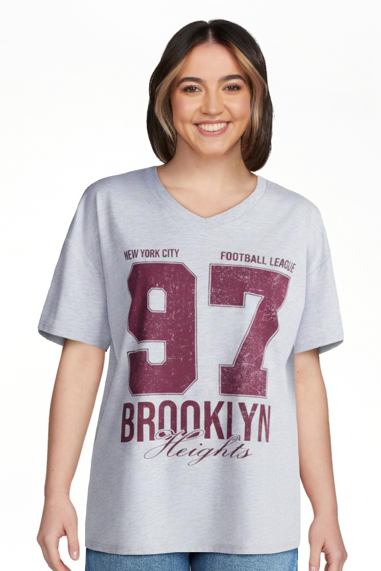 No Boundaries Oversized Graphic V Neck Football Tee, Women's XXS-XXL | Walmart (US)
