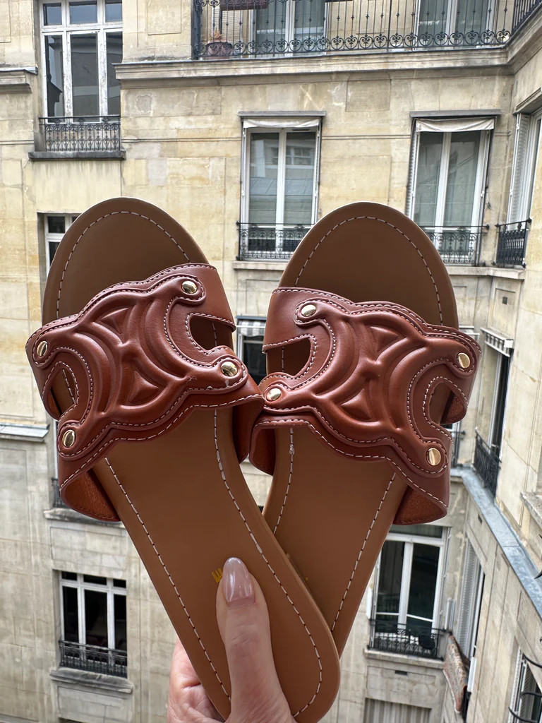 NEW!! London Sandal in Brown | Glitzy Bella