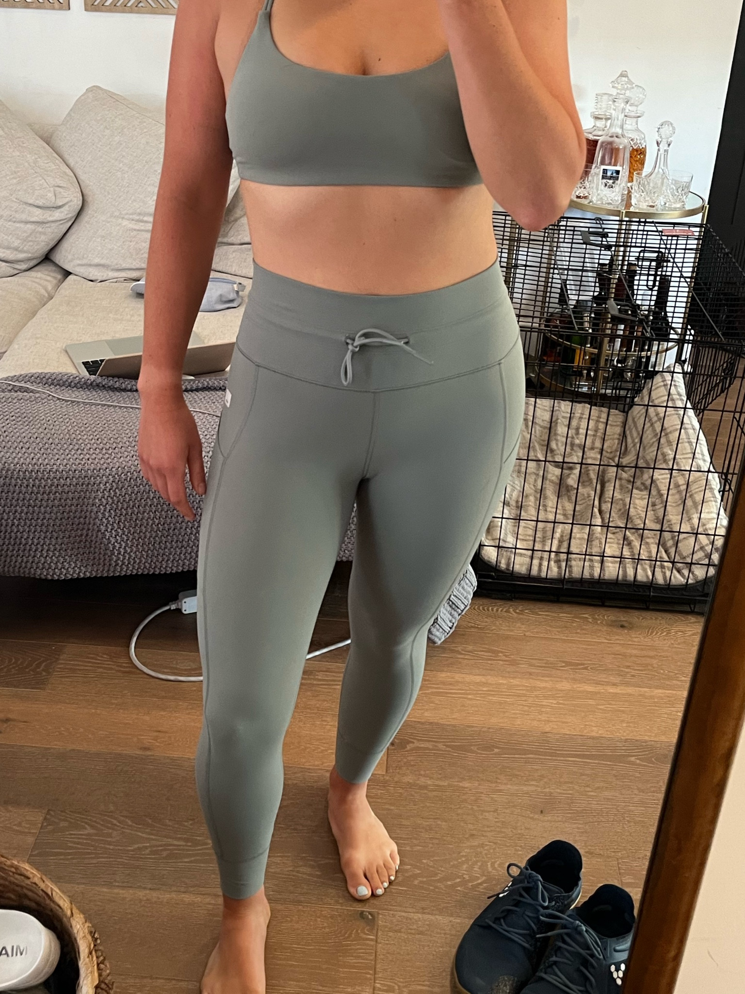 Workout set, vuori set, athleisure, yoga set