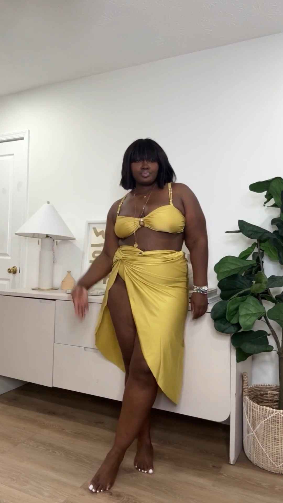 A summer fashion haul full of easy, wearable outfits that are perfect for warm weather, travel, and everyday styling. #SummerFashion
#FashionHaul
#TryOnHaul
#SummerOutfits
#PlusSizeStyle
#VacationOutfits
#LTKFinds
#AffordableFashion
#WardrobeRefresh
#SummerStyleInspo

#LTKSeasonal #LTKMidsize #LTKootd
