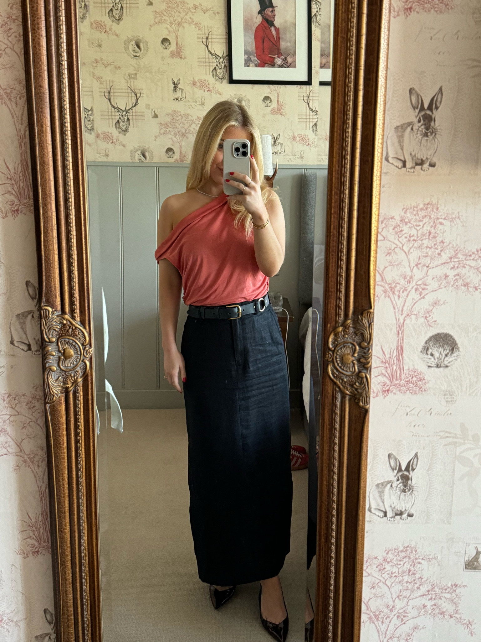 Summer date night outfit ❤️☀️ Off shoulder top, linen black pencil skirt and my favourite heels

#LTKeurope #LTKshoecrush #LTKstyletip
