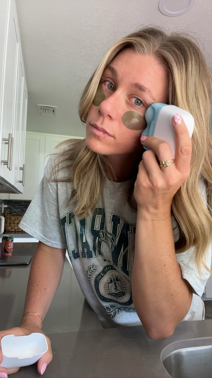 Ice roller and eye gels 👀