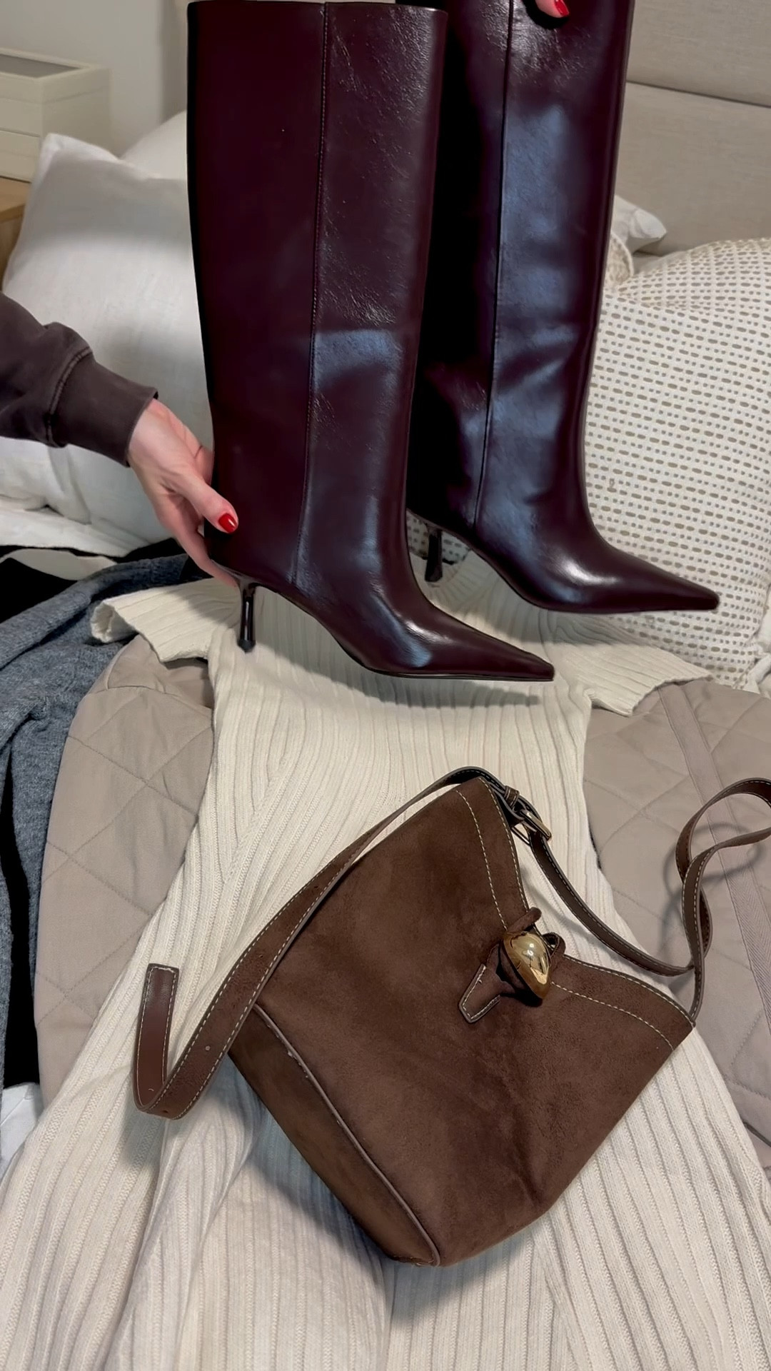 H&M will always be a staple in my fall wardrobe… and I don’t think I’m done ordering yet! They have amazing pieces at such great prices it’s hard to stop adding to cart! 

#LTKstyletip #LTKsale #LTKcanada