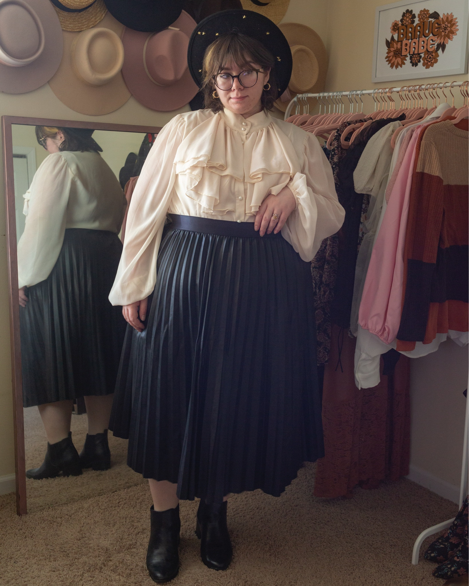 Plus size witchy early fall leather pleated midi skirt ruffle blouse outfit

#LTKSeasonal #LTKplussize #LTKstyletip
