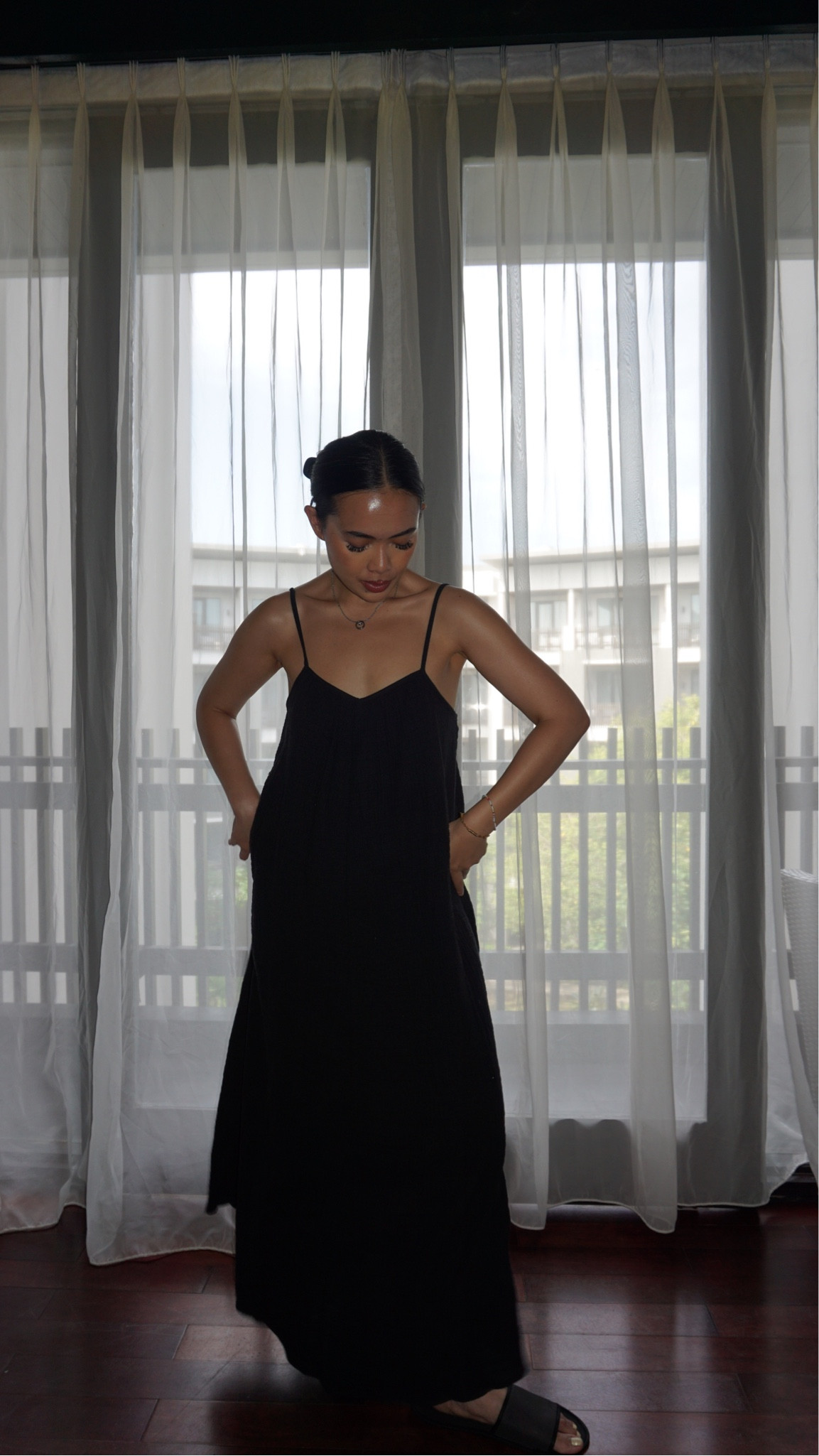 Black flowy dress 🖤

outfit inspiration, summer dress, maxi dress, beach dress, asos design, H&M, long jersey dress, vero moda petite soft cami maxi dress, COS, pleated v-neck linen dress, Reformation, Netherlands. 

#LTKstyletip #LTKeurope #LTKSeasonal