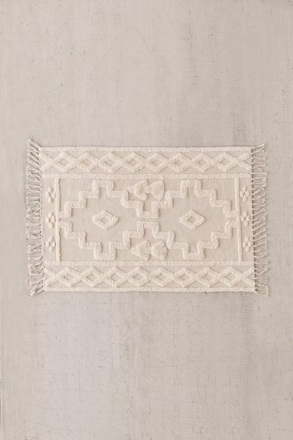 Isidora Tufted Rug | Urban Outfitters (US and RoW)