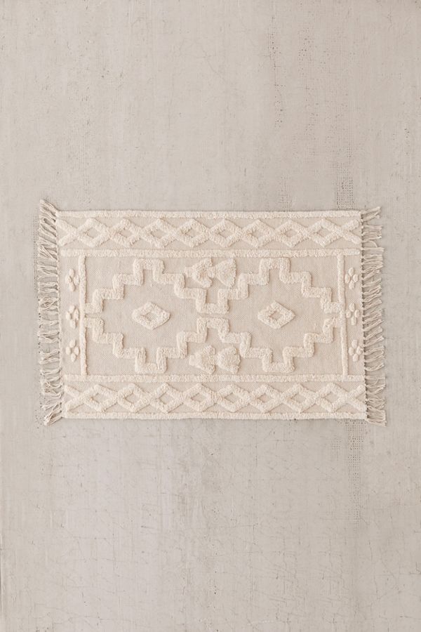 Isidora Tufted Rug | Urban Outfitters (US and RoW)