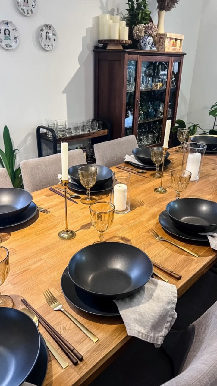 As per my son’s request, I created this tablescape in black and gold for his 13th birthday. Look at his happy face and dance 🤩
A neutral modern style tablescape for a men events, regardless their age 🖤


#LTKFind #LTKkids #LTKstyletip