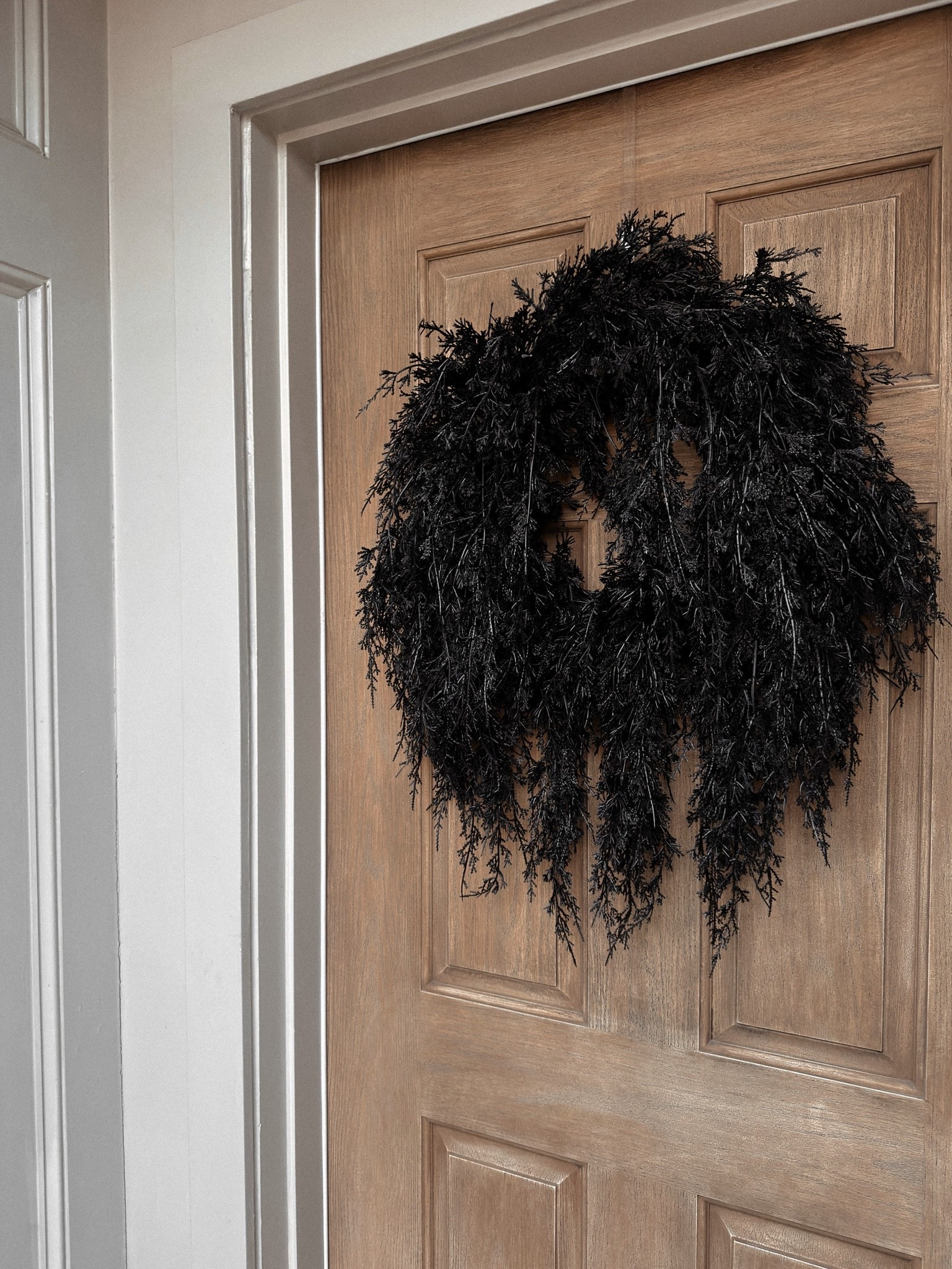 Walmart did their thing with this Anthropologie Halloween wreath lookalike for a legit fraction of the cost

#LTKSeasonal #LTKHome