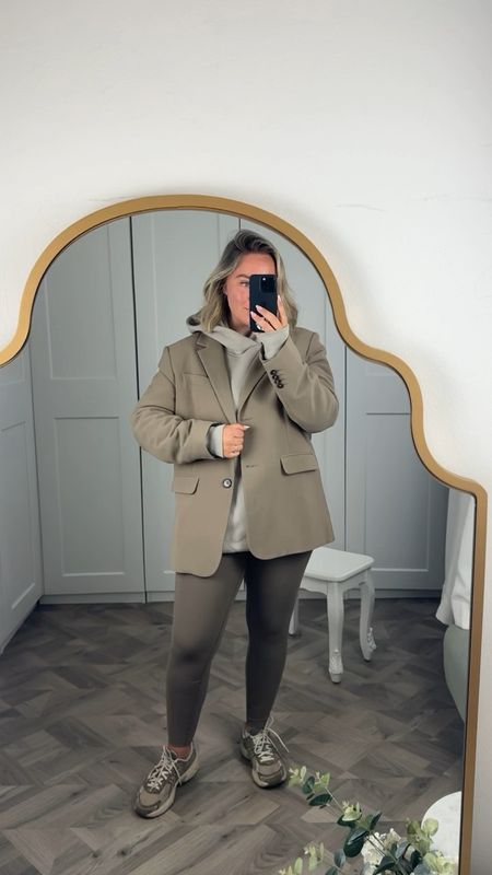 tonal, running errands looks >> 

I’m wearing an M in the hoodie (shade ash wood), L in the leggings (shade cocoa brown), blazer is old NA-KD 

Casual outfit / dressed down / Adanola / leggings / Gym + Coffee / ASICS / tonal 

#LTKmidsize #LTKuk #LTKfitness