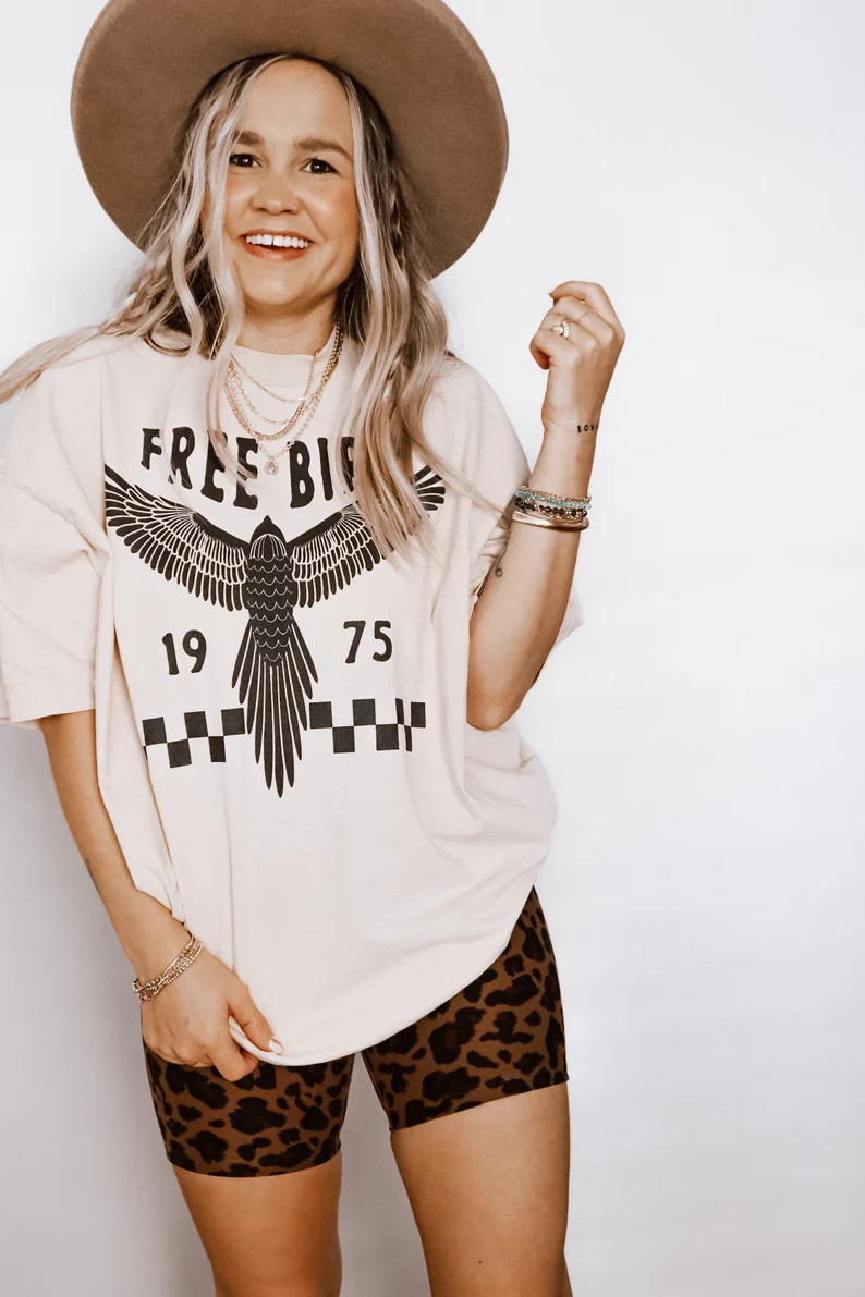 Freebird Graphic Tee, Retro Vintage Inspired Tshirt, Boho Hippie Tee - Etsy | Etsy (US)