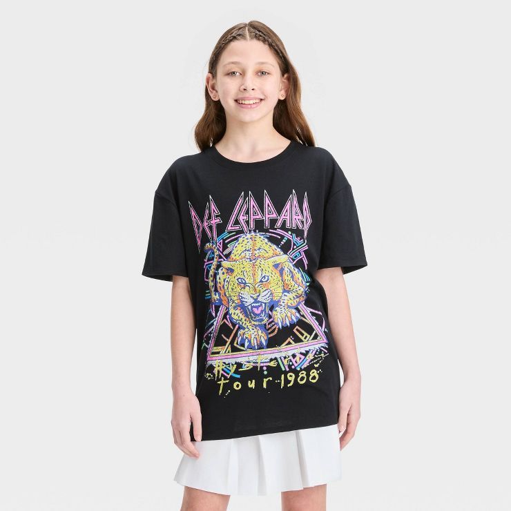Girls' Oversized 'Def Leppard' Graphic T-Shirt - art class™ Black | Target