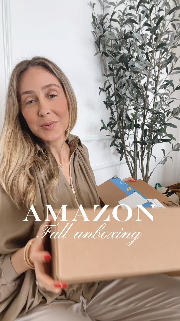 Amazon Prime Deals - Fashion 
Fall outfits and accessories that I’m loving. Sunnies, flats, sweaters, tops and cardigans. 

#LTKSaleAlert #LTKU #LTKStyleTip