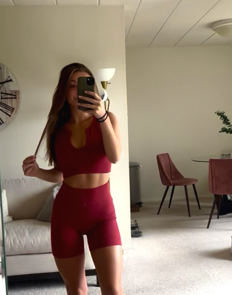 Red Ribbed Seamless Amazon workout set 

#LTKActive #LTKootd #LTKgrwm