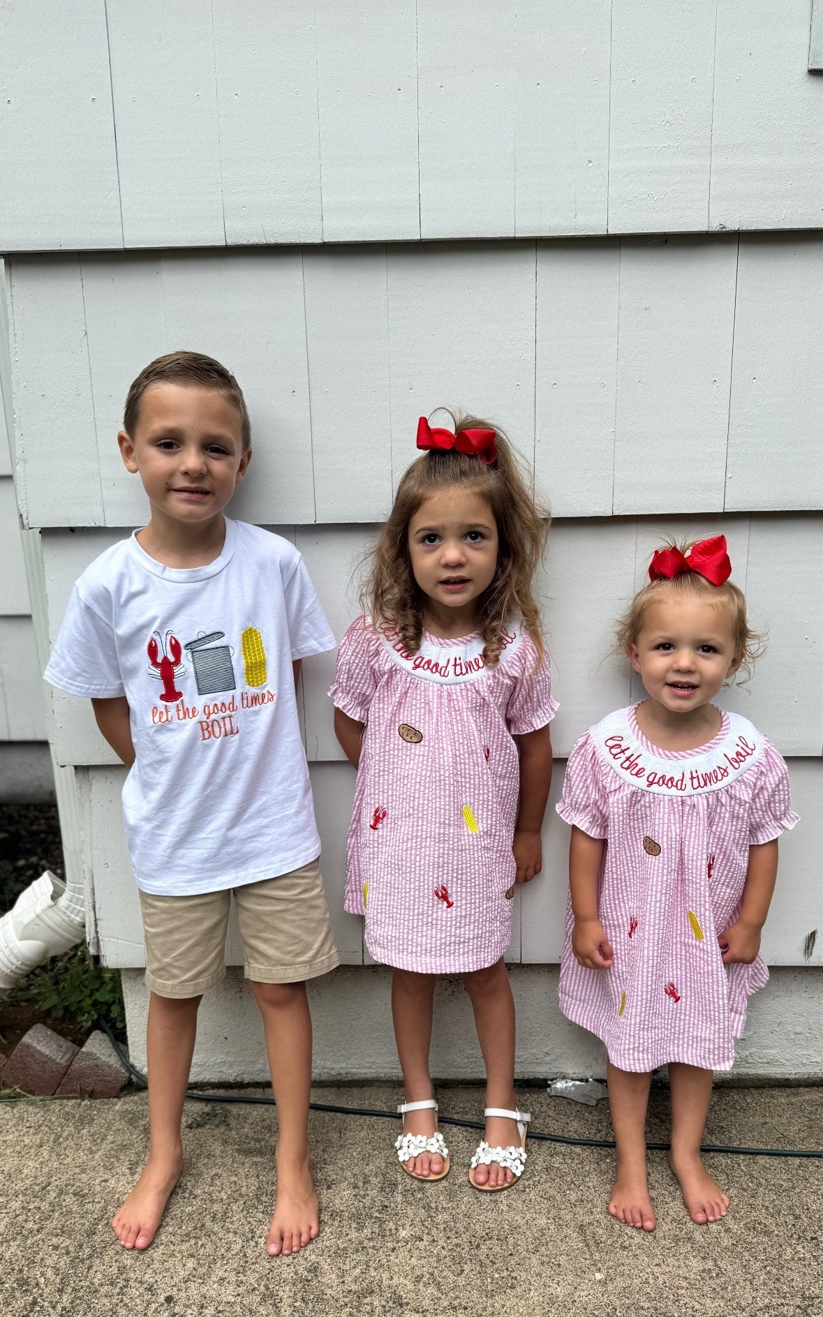 Cutie patoots ready for their seafood boil!!! 🦀🦞🦐

#LTKFamily #LTKKids #LTKSeasonal