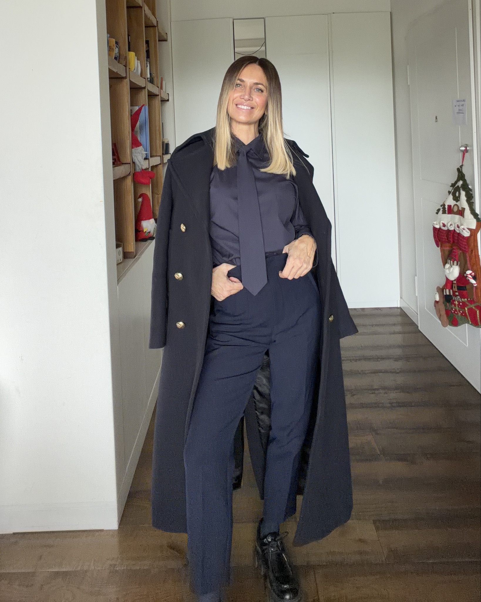 Look monocromo oggi blu navy : chic e tanto femminile 

#LTKitalia #LTKwinter #LTKgiftguide
