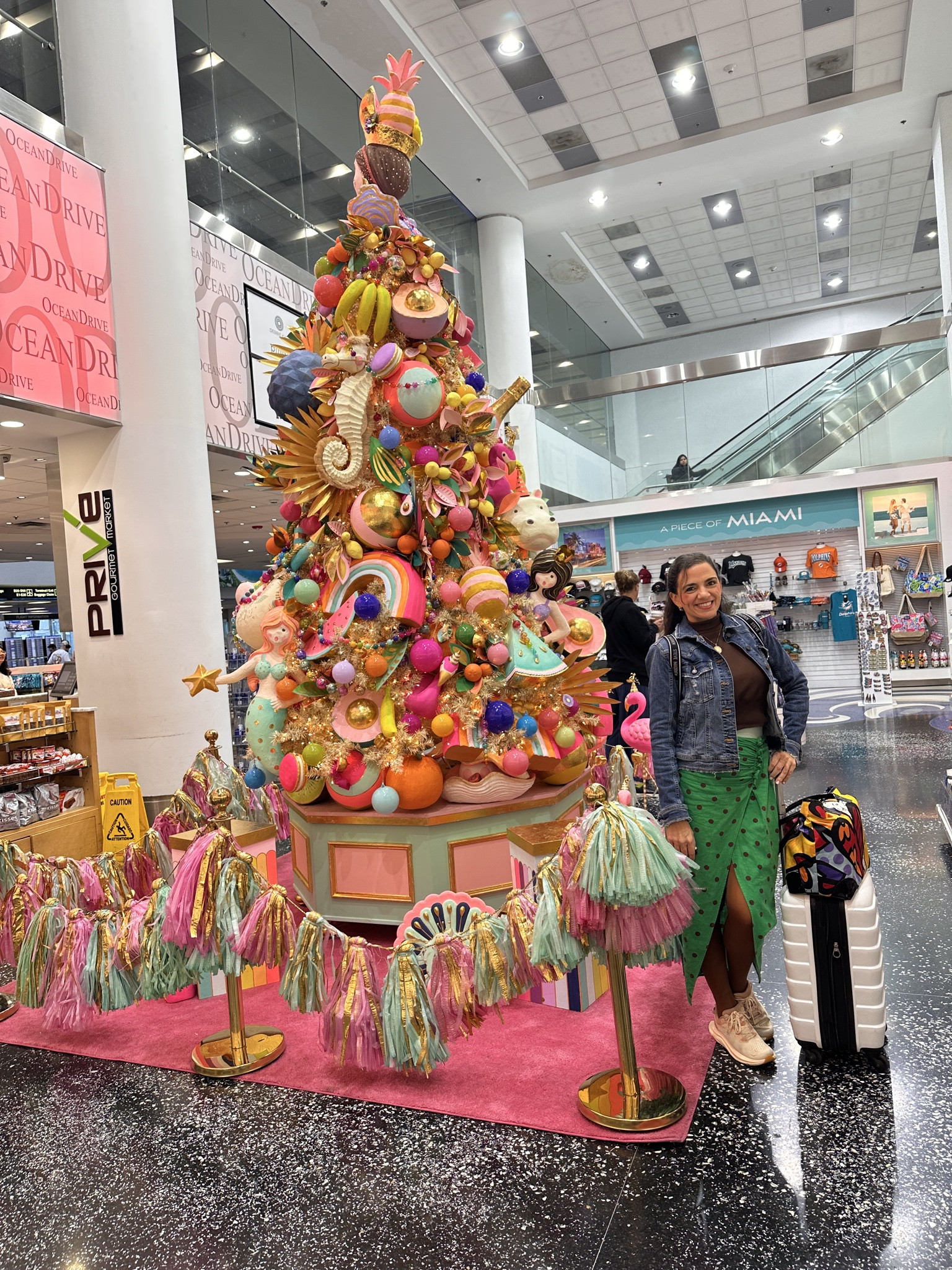 Christmas tree on sale 

#LTKGiftGuide #LTKSaleAlert #LTKHoliday