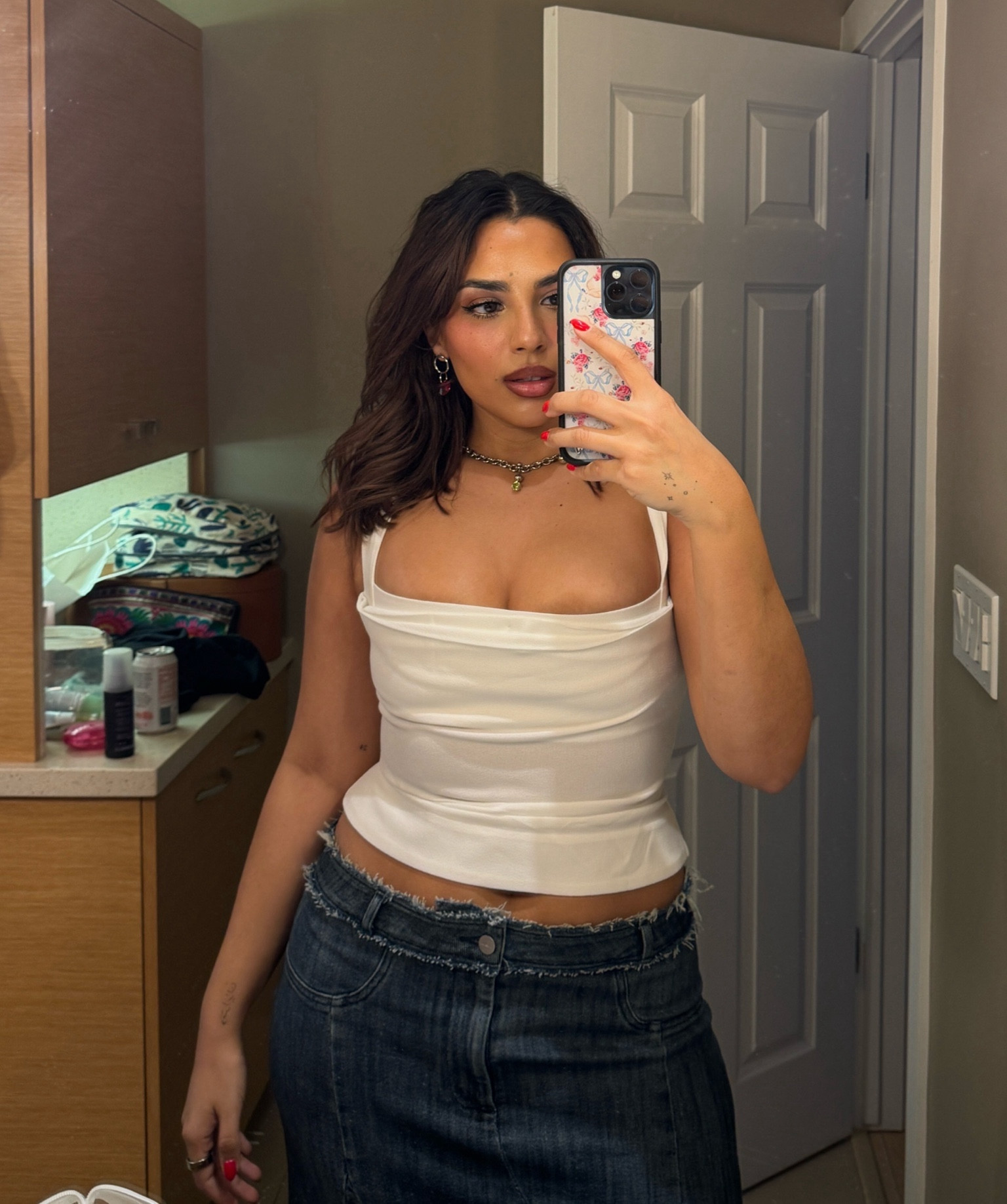 Most stunning and flattering corset! Wearing a size M. I’m typically a L in Miaou corsets but sized down for tighter fit

#LTKstyletip #LTKmidsize #LTKSeasonal