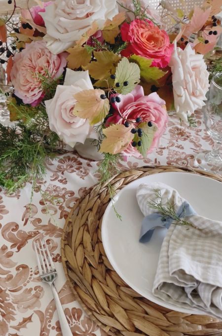 Thanksgiving table decor, thanksgiving, dining table, table setting, roses, flowers, Amazon, target 

#LTKSeasonal #LTKhome #LTKHoliday