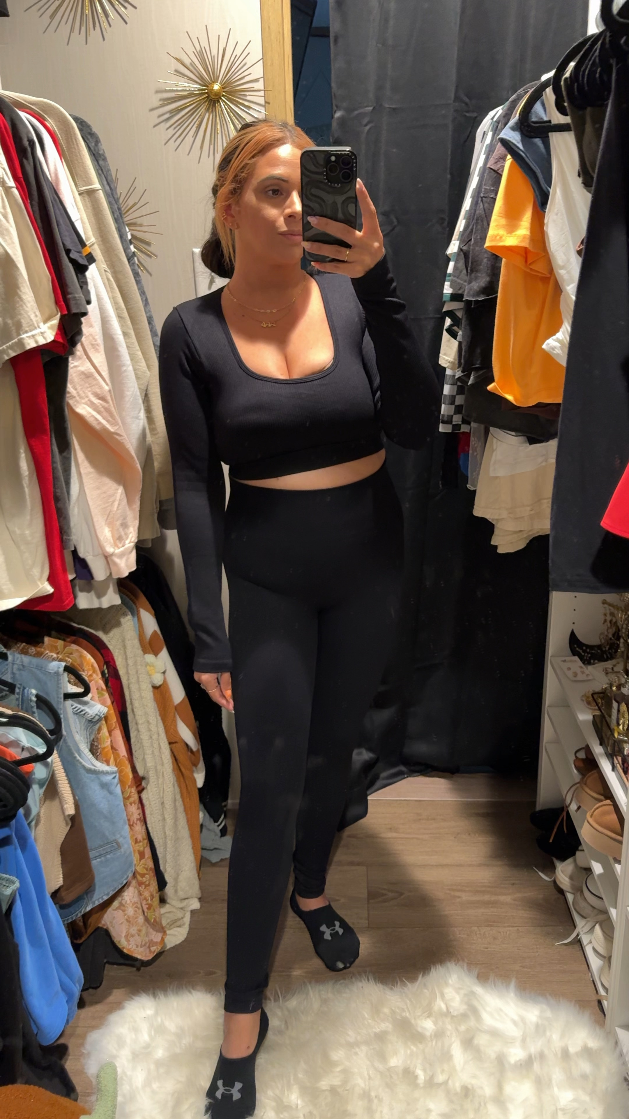 This set is perfect for working out in and sucks you in, in all the right places! 

#LTKVideo #LTKActive #LTKMidsize