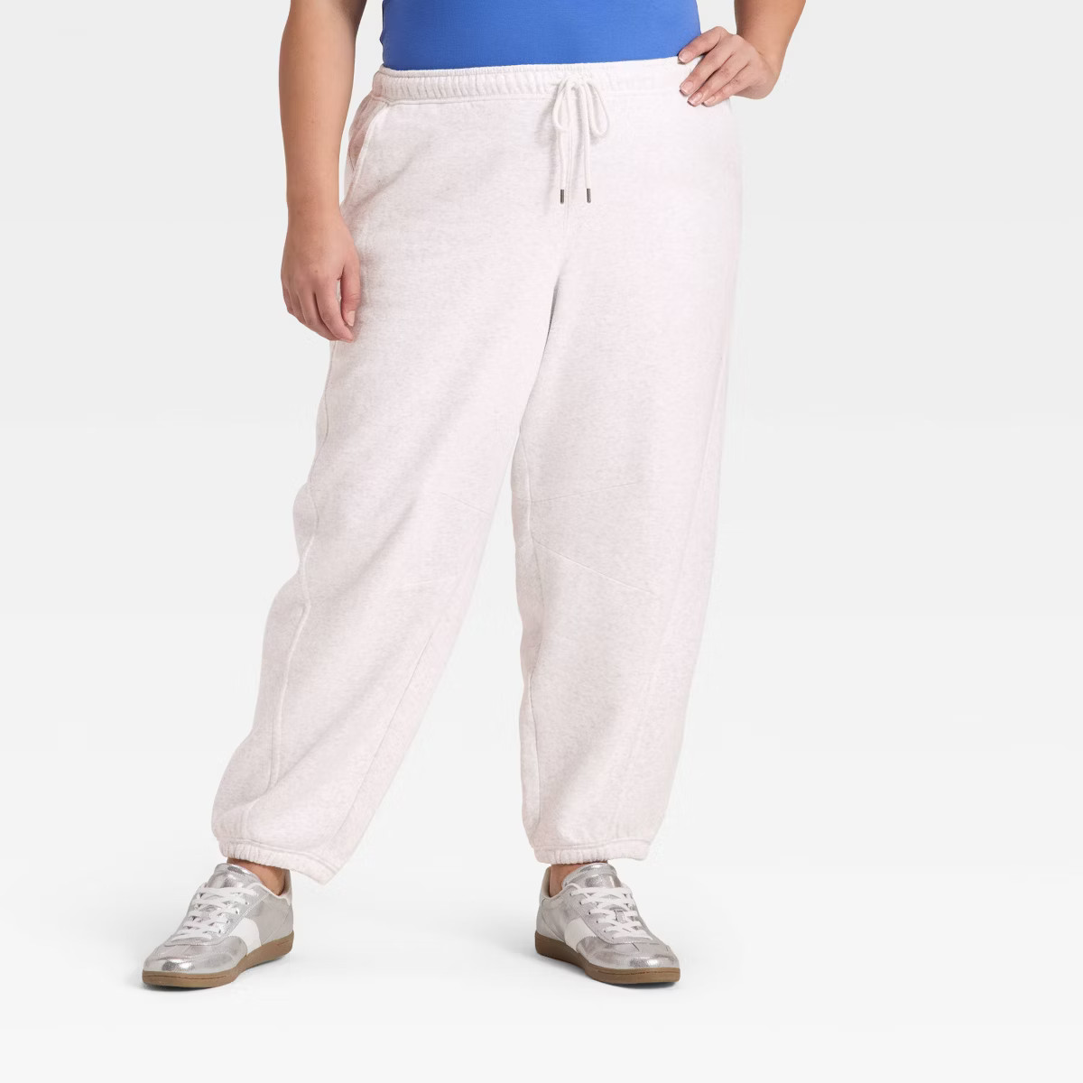 Women's Mid-Rise Barrel Leg Sweatpants - Universal Thread™ Light Heather Gray S | Target