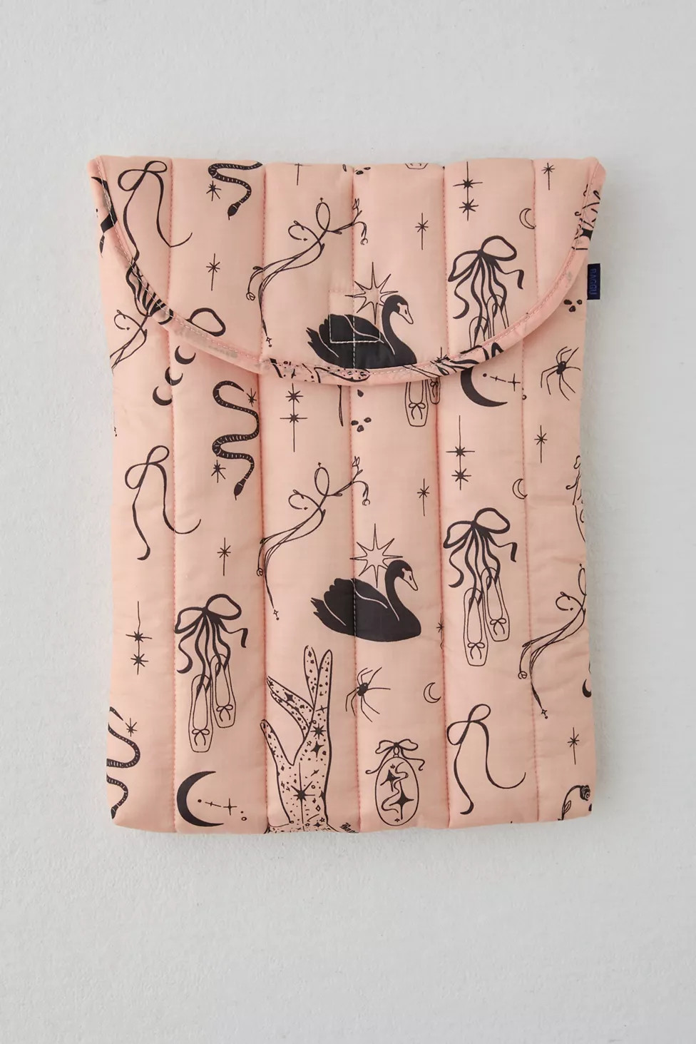 BAGGU Puffy 16” Recycled Laptop Sleeve | Urban Outfitters (US and RoW)