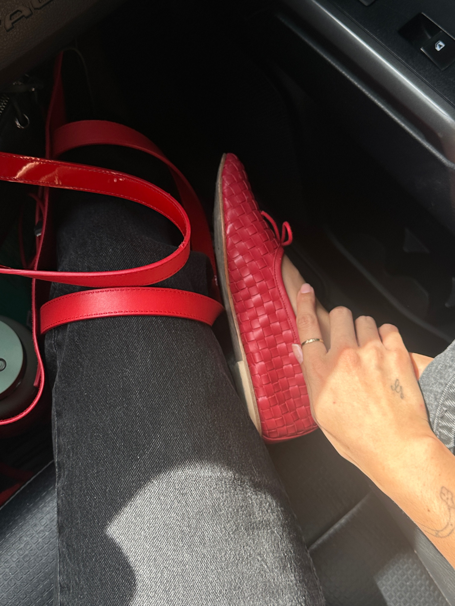 the best woven flats ❣️