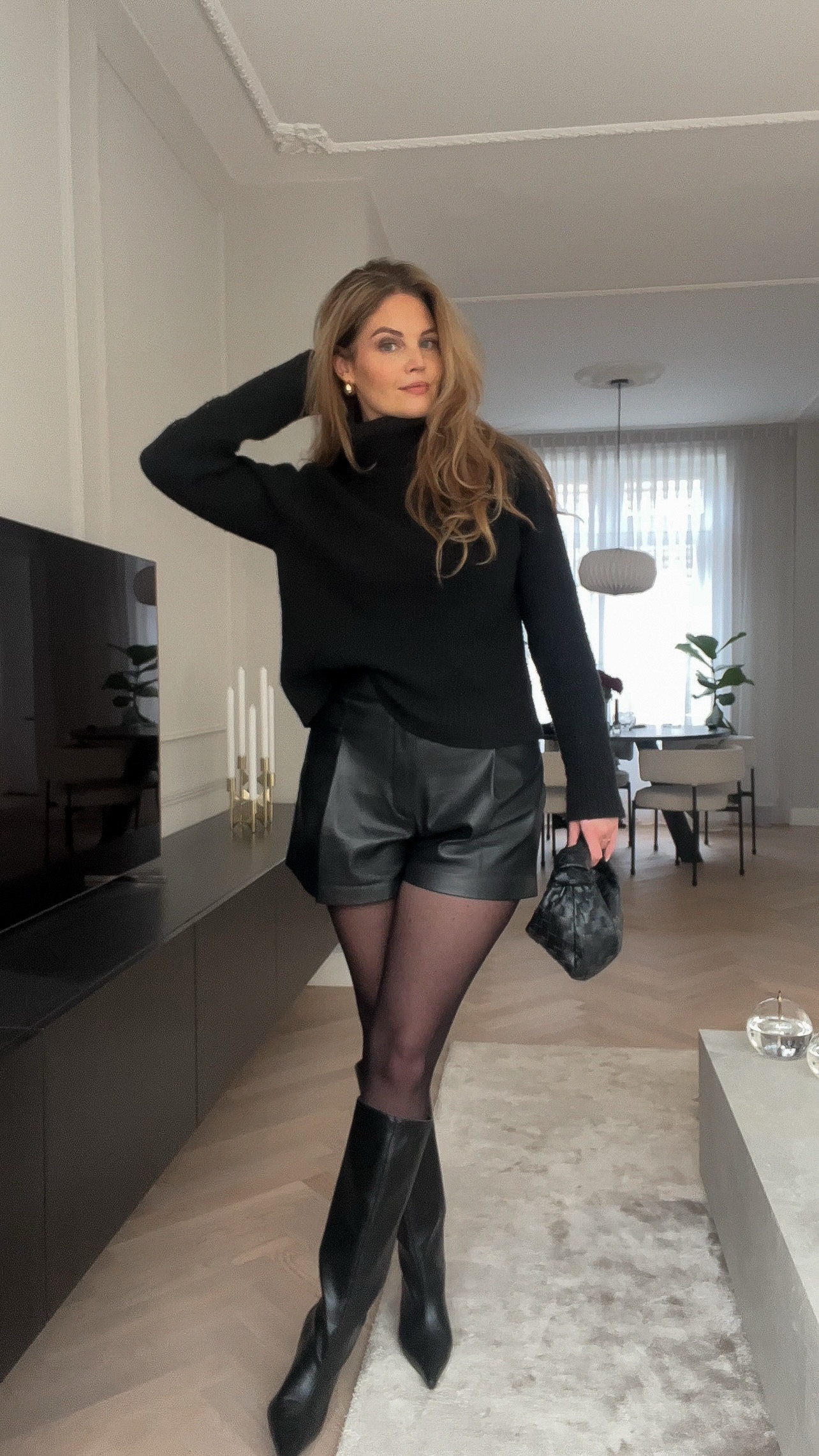 Leather shorts, knee high boots and an oversized sweater make a perfect outfit for winter or fall 

Black outfit, black winter outfit, fall outfit inspiration, winter outfit inspiration, winter outfit, ootd, winter inspo, fall inspo, elegant outfit, classy outfit, winter layers, sweater weater, turtle neck sweater, leather shorts outfit, knee high boots outfit

#LTKwinter #LTKeurope #LTKworkwear