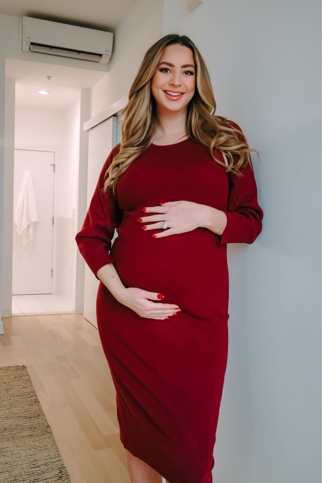 Valentine’s Day Maternity Dresss

#LTKSeasonal #LTKFindsUnder50 #LTKBump