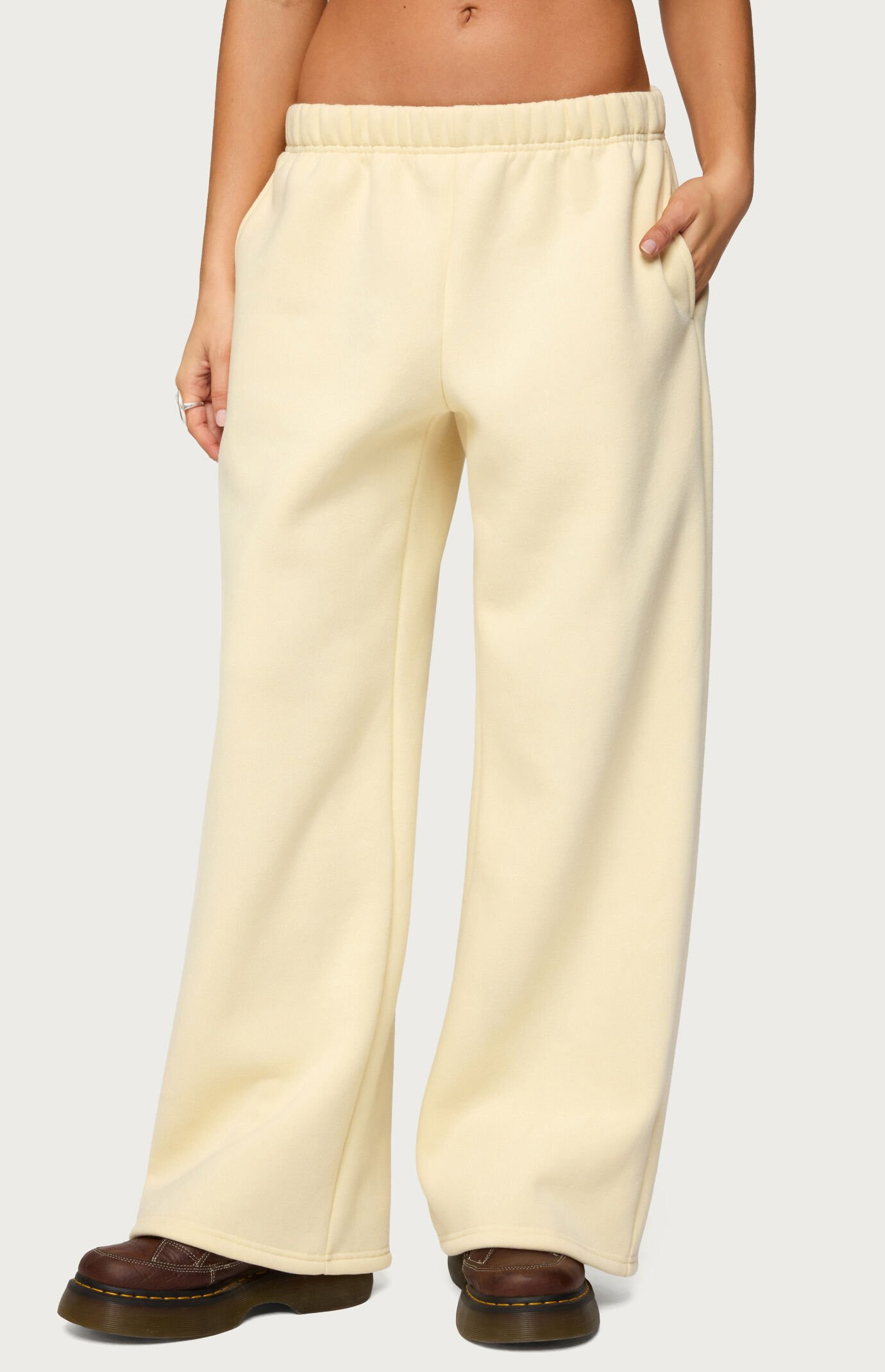 Women's Jaylie Edikted Wide Leg Sweatpants in Yellow - Size XL | PacSun