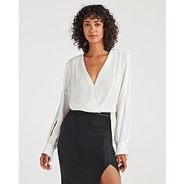 Cross Front V-Neck Top in Soft White | 7 For All Mankind
