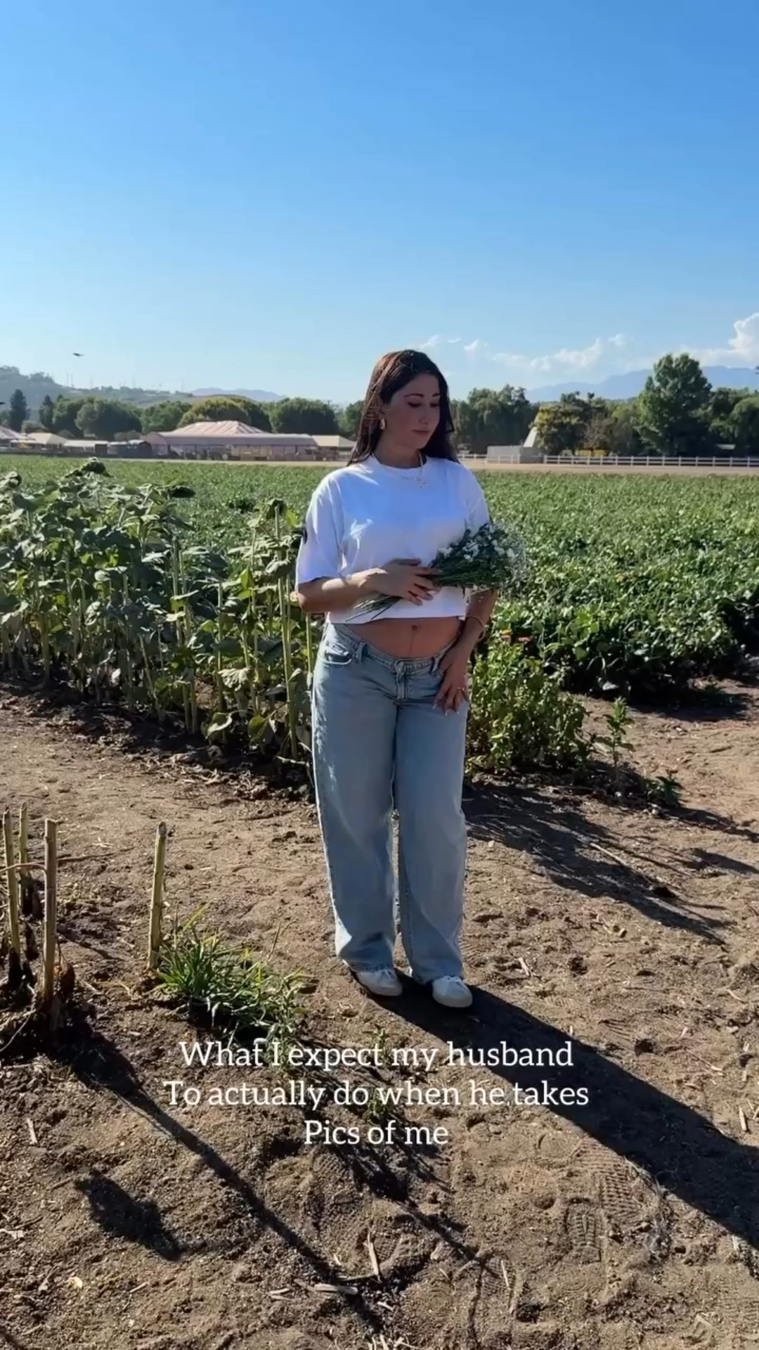 the attention to detail & direction I expect when my husband takes my pics 😂 ✨