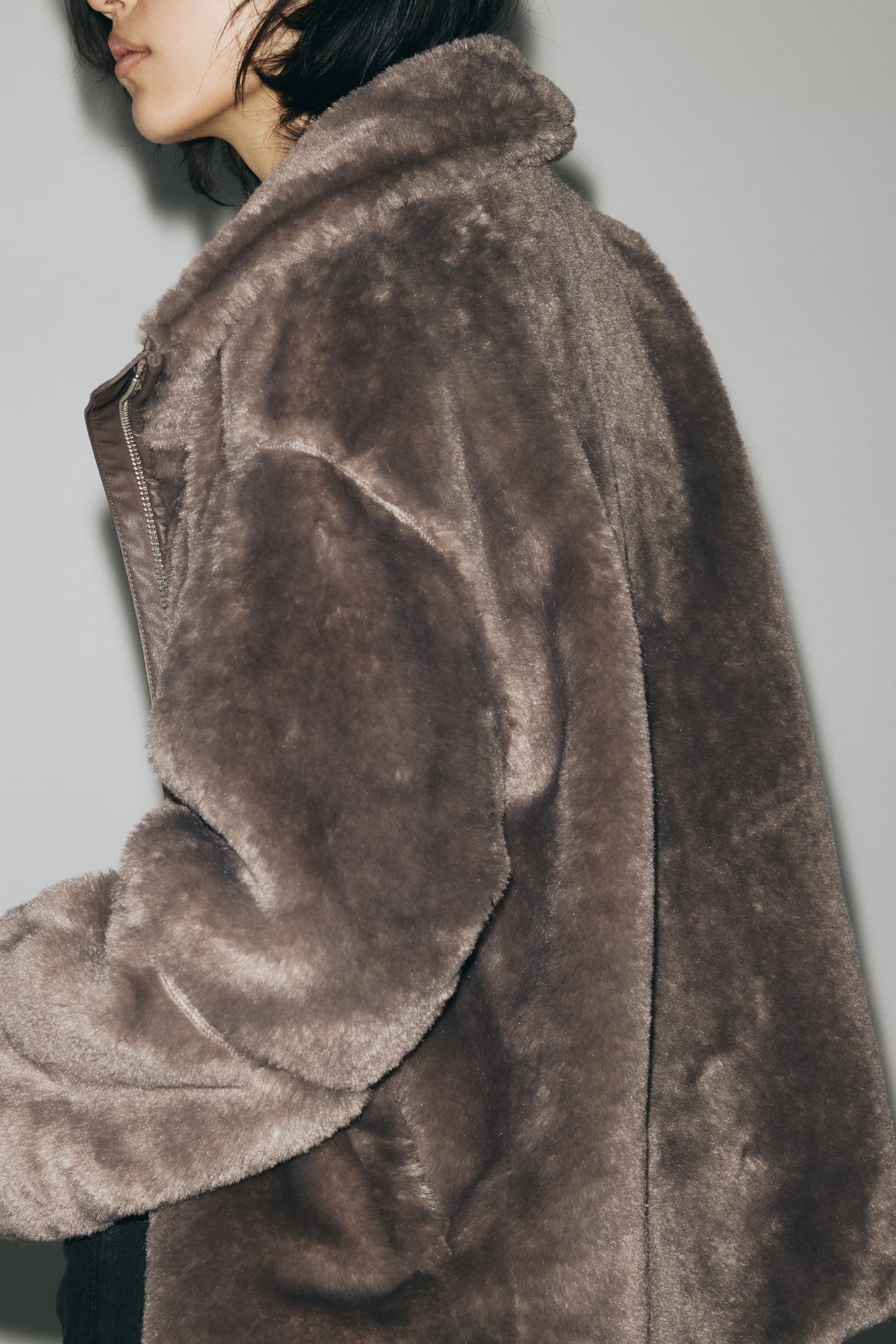 Oversized jacket | H&M (UK, MY, IN, SG, PH, TW, HK)