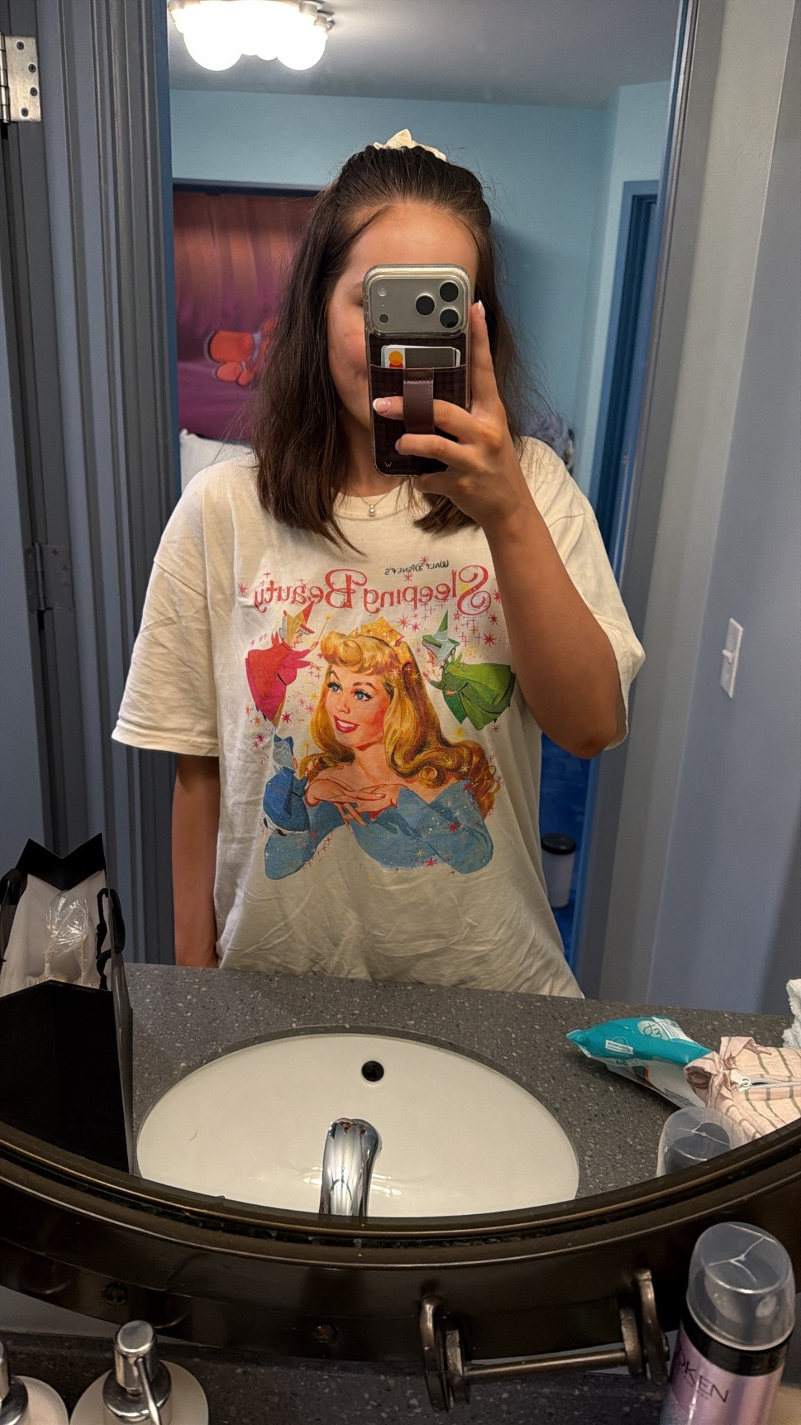 Sleeping Beauty vintage t shirt😍

#LTKgrwm #LTKSaleAlert #LTKootd