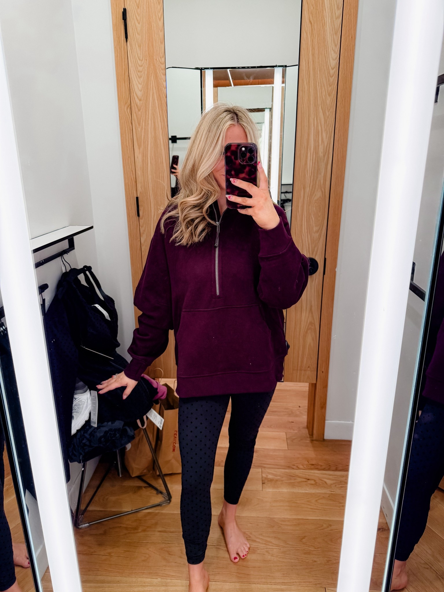 Oversized scuba with polka dot leggings! Wearing an M/L on top for an oversized fit 

#LTKActive #LTKootd