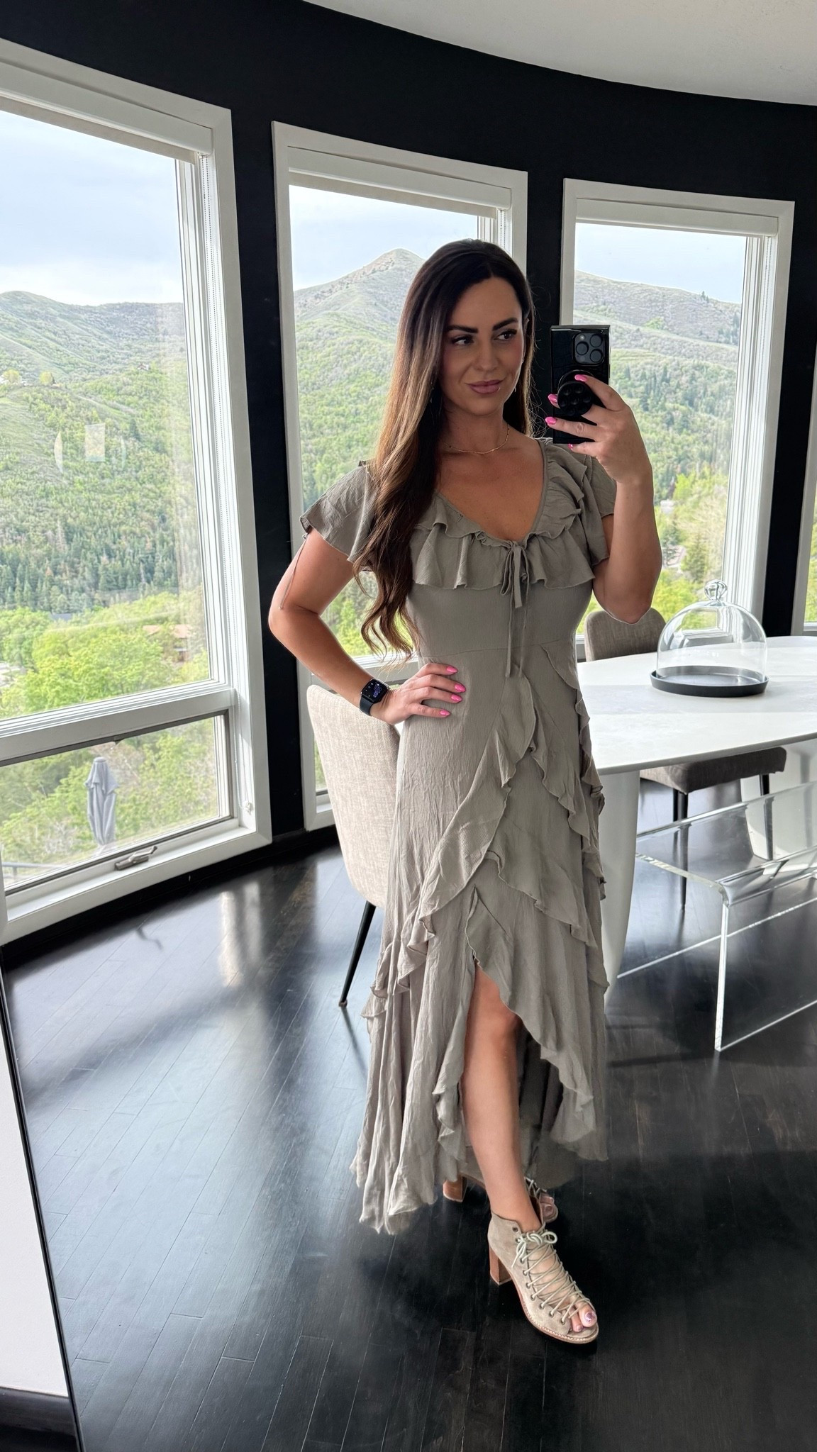Family photo dress. Perfect for wedding season too!

#LTKMothersDay #LTKootd #LTKSaleAlert