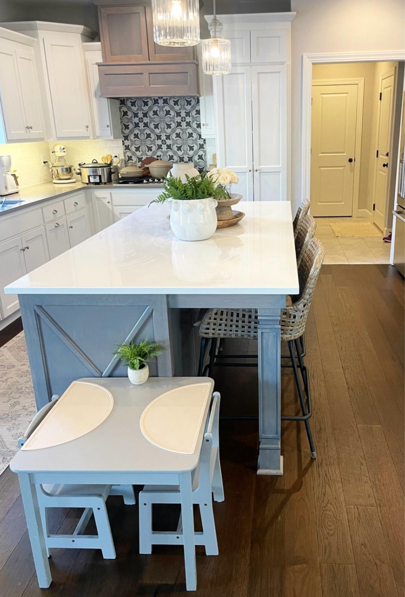 Toddler table and chairs 

#LTKKids
