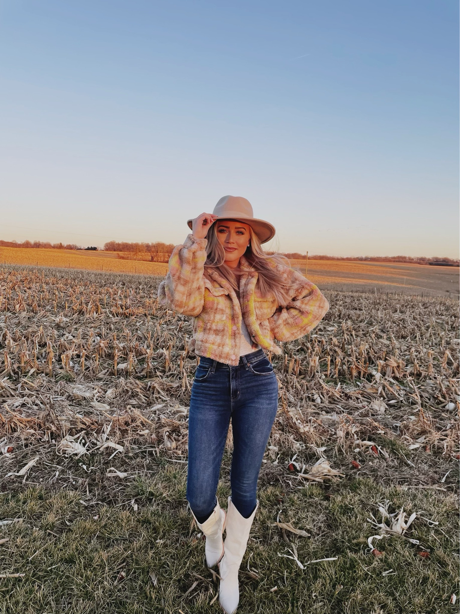 The coziest cute jacket! And it’s only $50! 

#LTKunder50 #LTKSeasonal