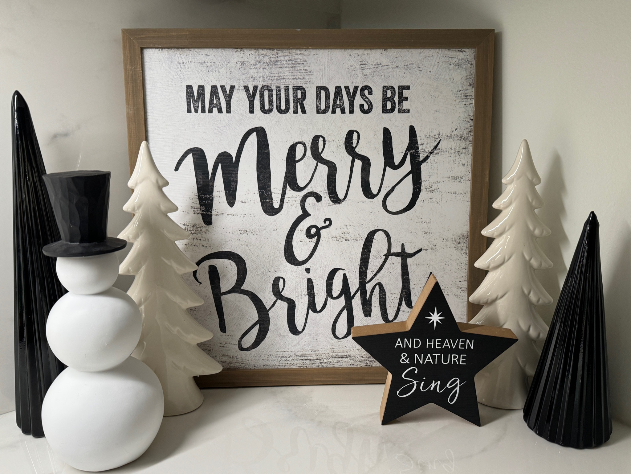 🎄 Holiday Decor 🎄 Picking holiday decor for your home can go any which way your home color pallet lends itself.  Adding in pops of black and whites keeps it more neutral. 

These new finds are so cute and affordable. I picked them up at my local Walmart. The star sign is a Hobby Lobby find (can’t link) and the Merry & Bright sign is many years old. It’s easy to find affordable and classic decor that will last for years to come. 🖤

#everypiecefits


#LTKhome #LTKSeasonal #LTKHoliday