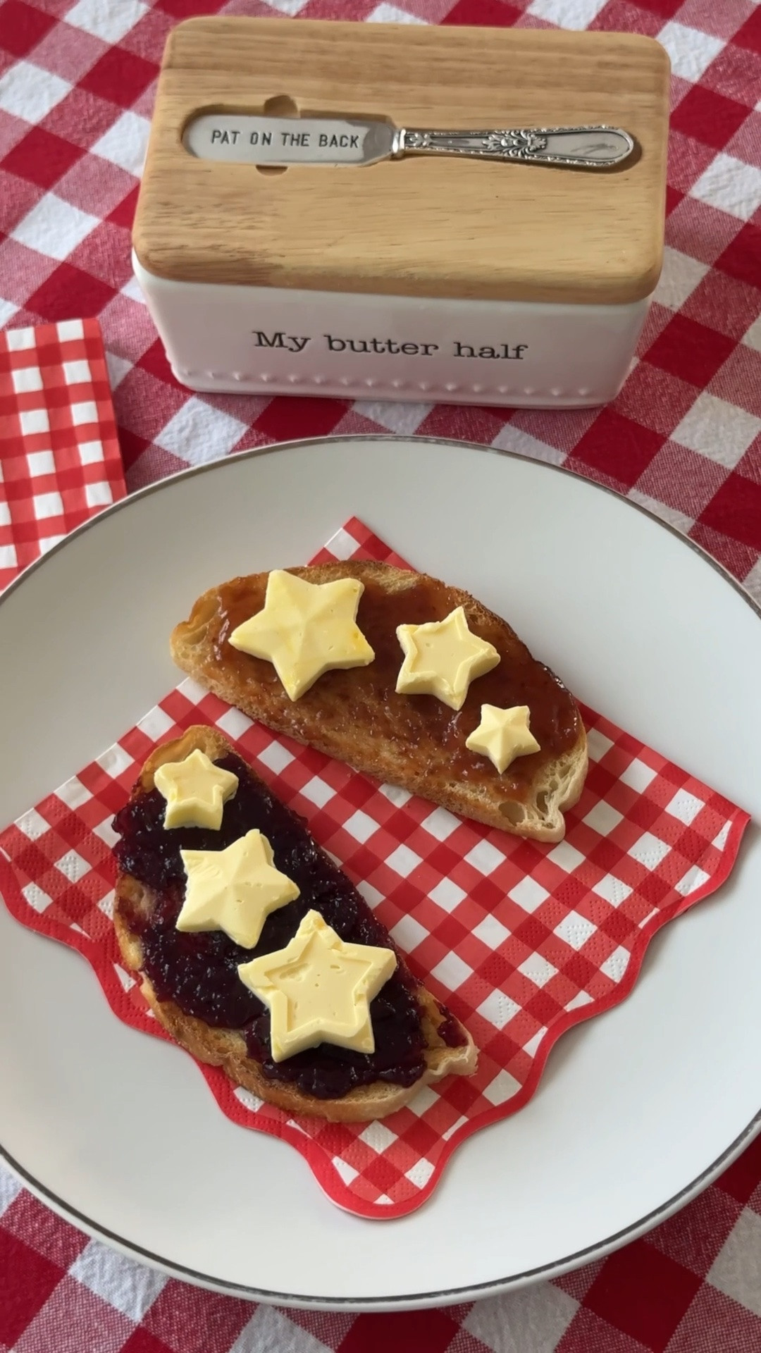 Pretty butter is my new favorite thing to make and it’s soooo easy. And… how cute is this butter dish 🧈

#LTKHome