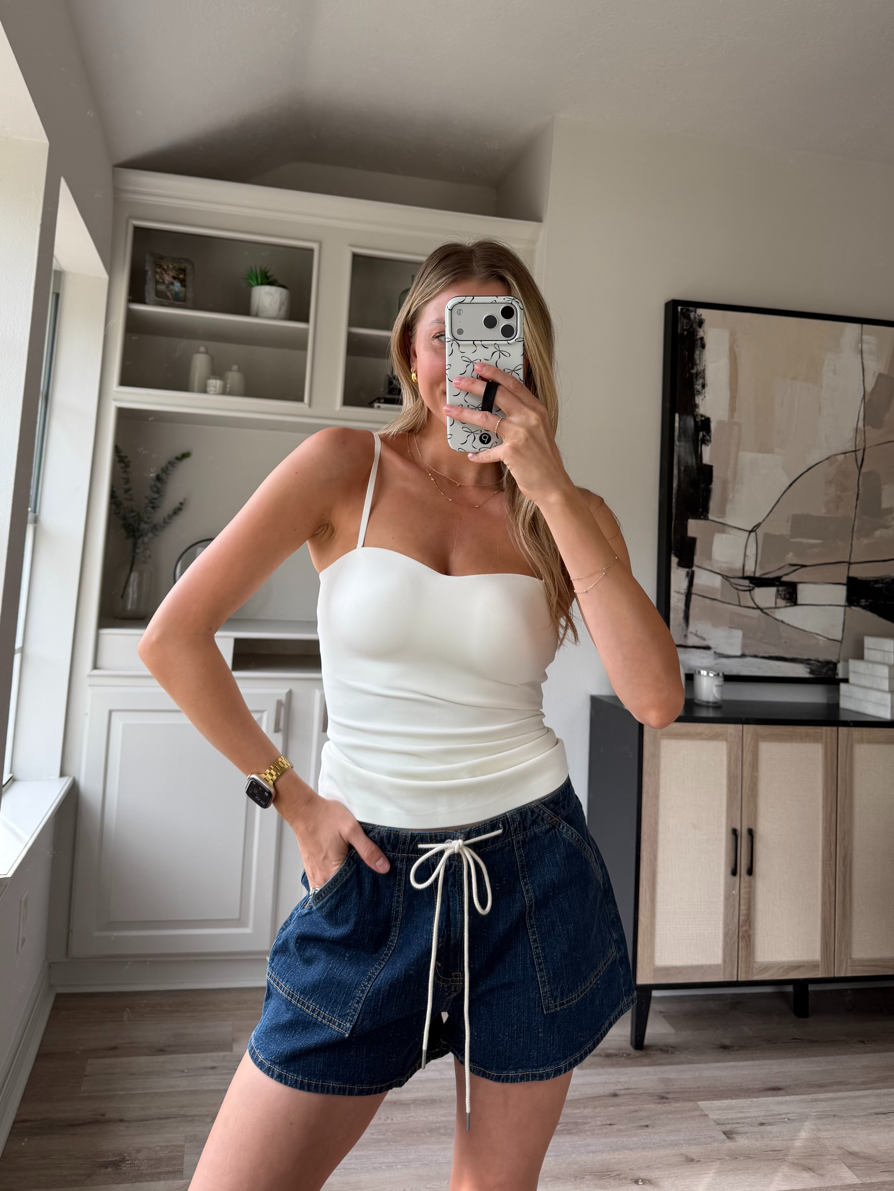 Loving this tank top, straps are adjustable and come off if you want to make it strapless! 

 