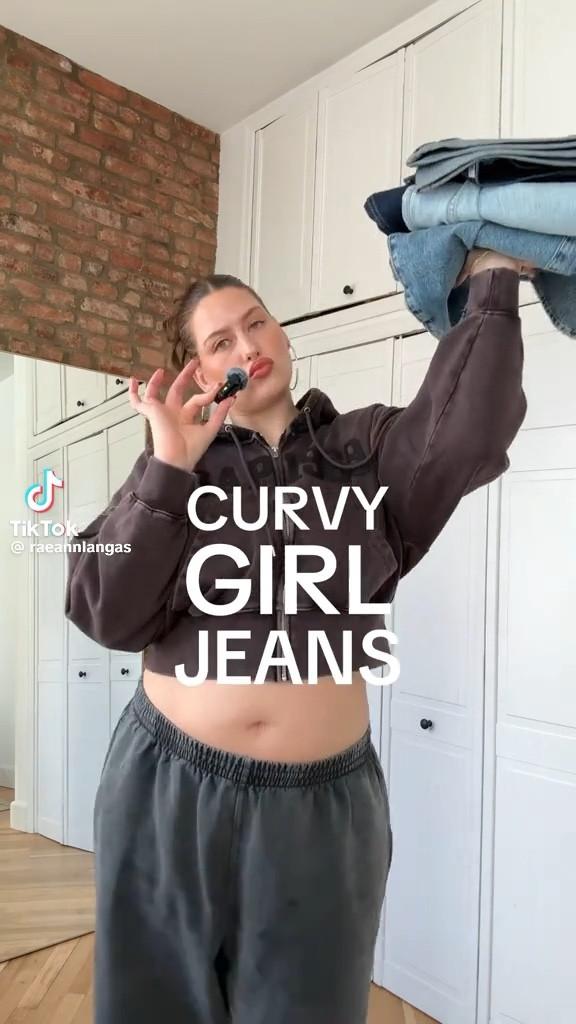 LOVE all these jeans but resharing since the Abercrombie viral denim sale is live! 30% off plus an extra 15% with stackable code: AFLOVERLY

#LTKMostLoved #LTKMidsize #LTKWatchNow