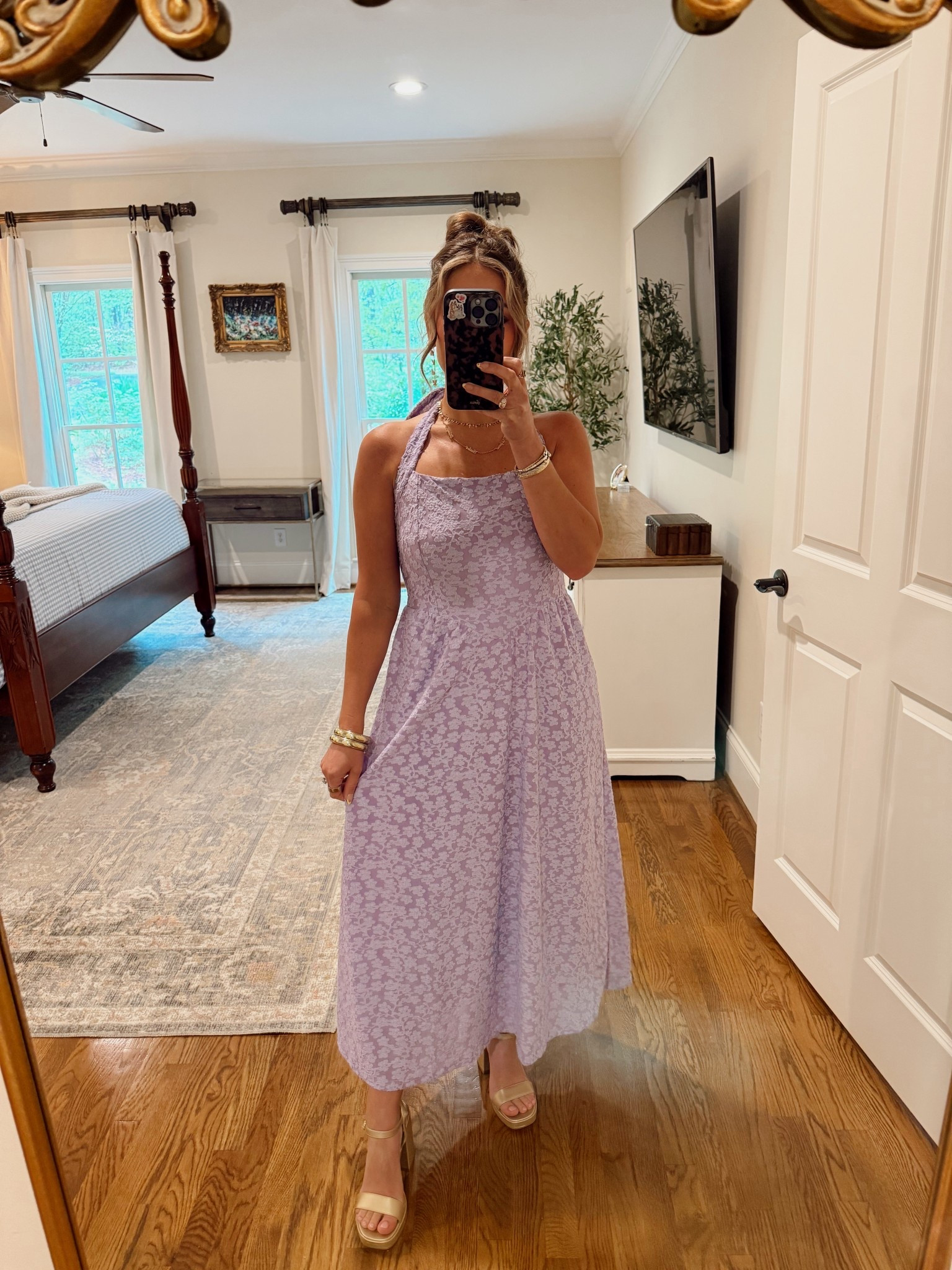 Prettiest spring & summer dress! Has a lot of stretch so If in between sizes, size down! 

#LTKgrwm #LTKU #LTKPetite