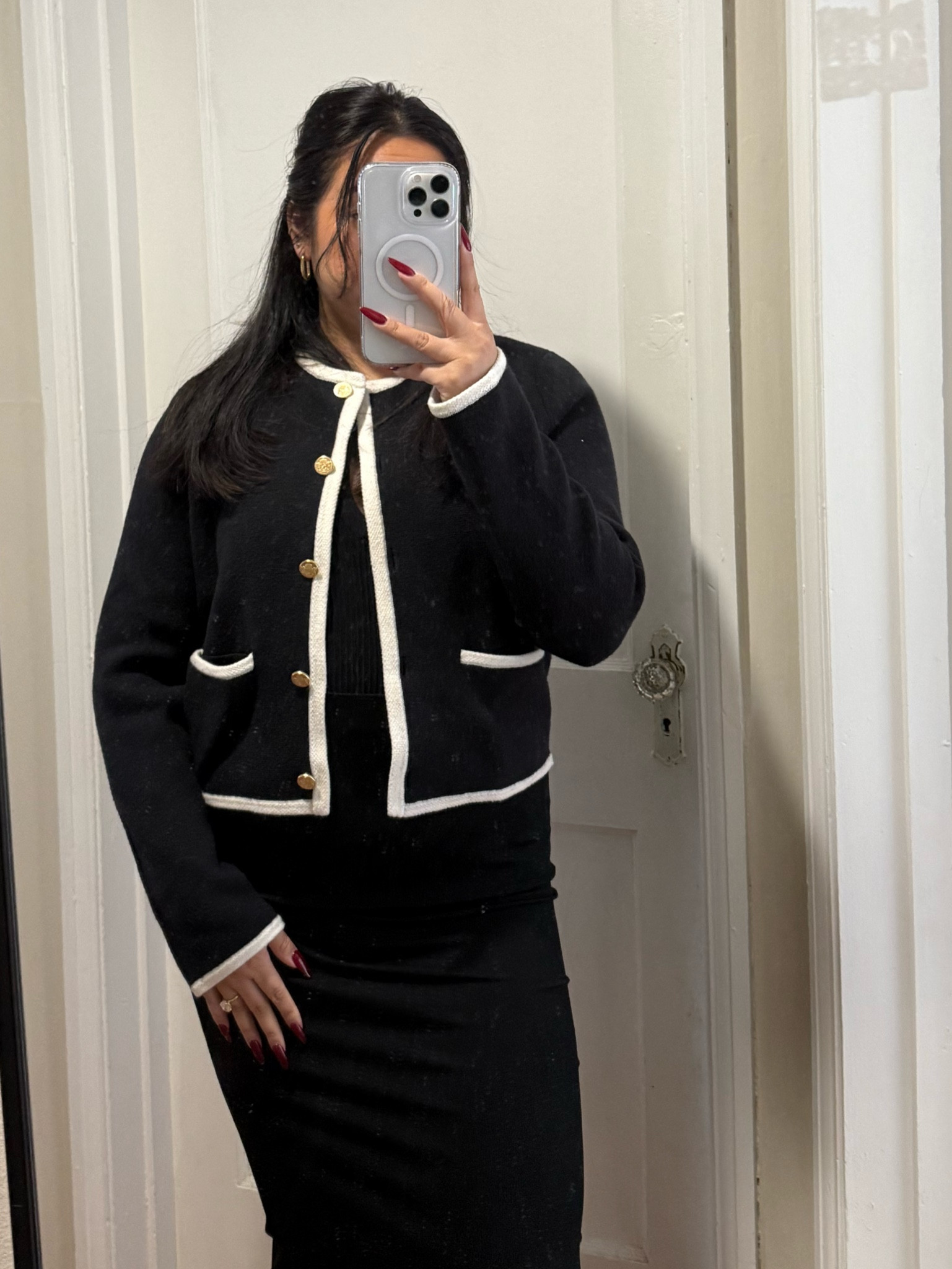 Favorite Abercrombie jacket/cardigan/sweater! Perfect for the office. A staple, and apart of my capsule wardrobe 🫶 linked some similar items to add to your capsule wardrobe!

#LTKStyleTip #LTKPetite #LTKMidsize