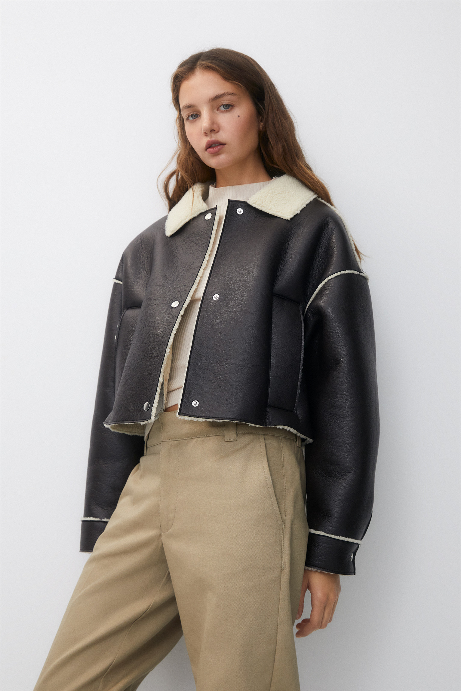 Double-faced cropped jacket | PULL and BEAR UK