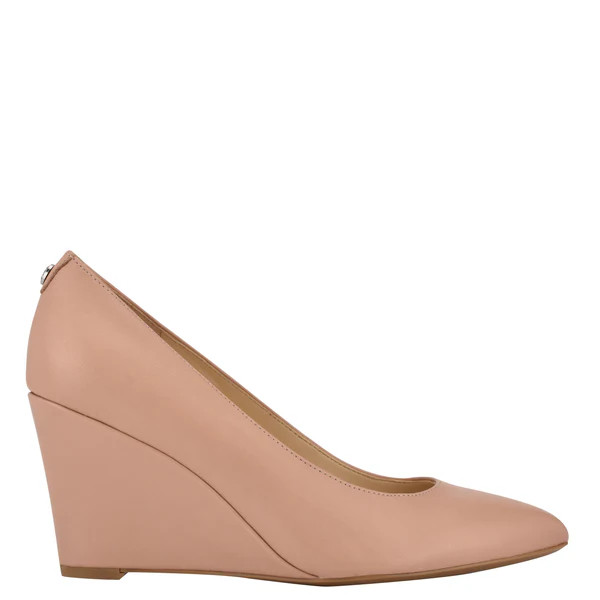 Cal 9x9 Dress Wedges | Nine West (US)