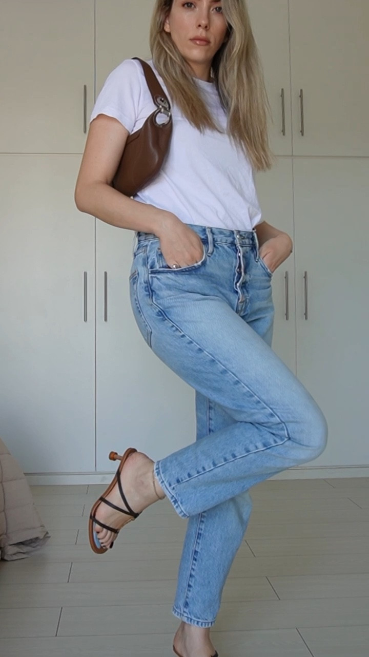 Easy & chic everyday Summer outfit✨

P.S. These Jacquemus mid heel sandals are the perfect “I want to wear flats but need to look polished” shoes. Feel like walking on a cloud!

#summerootd #summersandals #jacquemuspralusandals #simplesummerootd

#LTKshoecrush #LTKSeasonal #LTKeurope