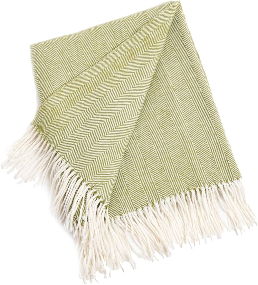 SARO LIFESTYLE TH415.GS5060 Herringbone Throw, Grass, 50"x60" | Amazon (US)